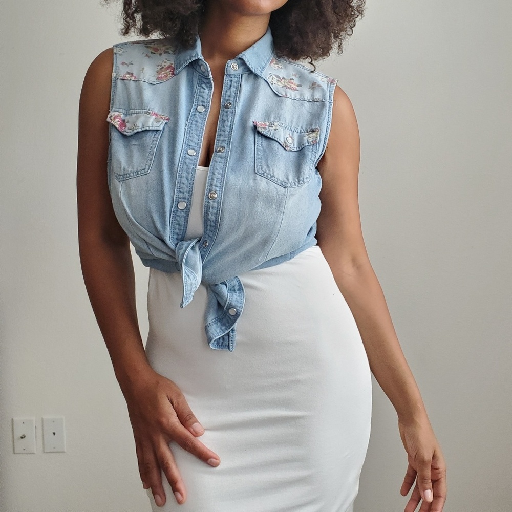 Denim Button Down Sleeveless Top